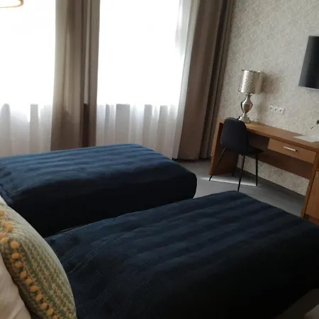 Brassel Aparthotel 4*