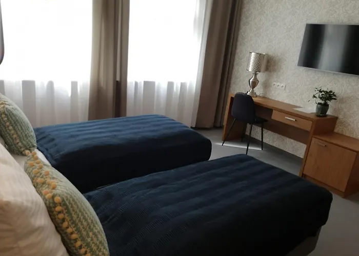 Brassel Aparthotel 4*